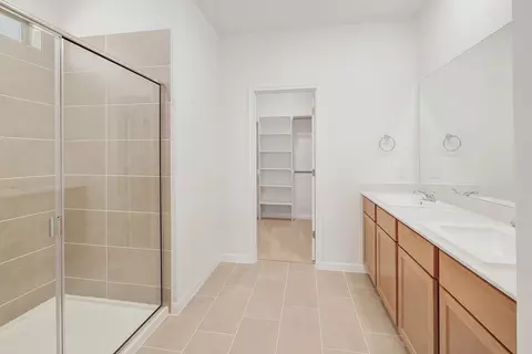 Entry Way - 210 Hornet St, Elgin, TX 78621 photo 4 of 5