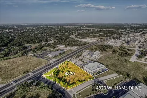 4820 Williams Dr, Georgetown, TX 78633