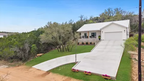 405 Taylor Dr, Horseshoe Bay, TX 78657