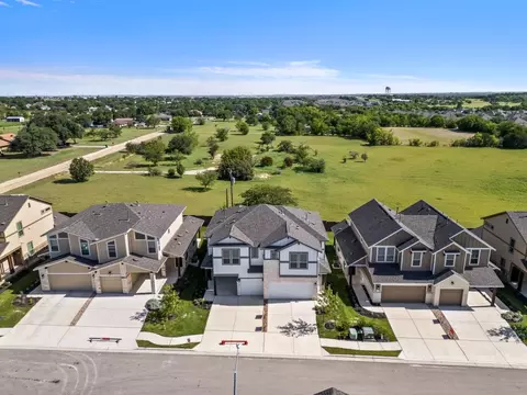 2204 Cornfield Dr # B, Pflugerville, TX 78660