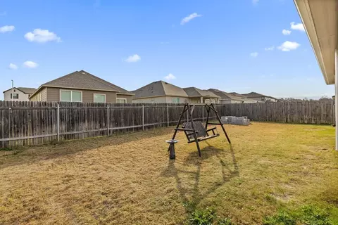 Exterior - 1926 Dragonfly Loop, Bastrop, TX 78602 photo 3 of 3