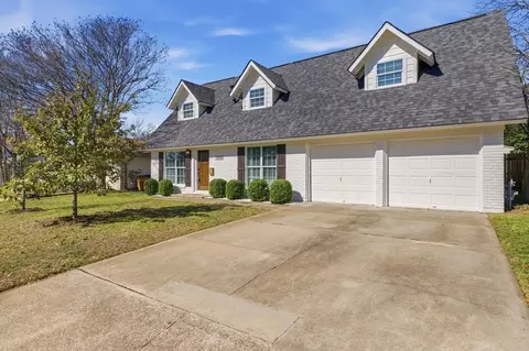 8100 Stillwood Ln, Austin, TX 78757