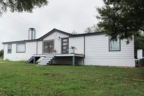 1185 Fm 812, Cedar Creek, TX 78612