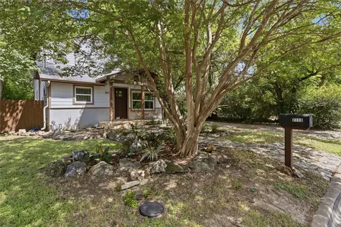 2113 Oxford Ave, Austin, TX 78704