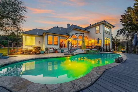 9201 Silver Pine Cv, Austin, TX 78733