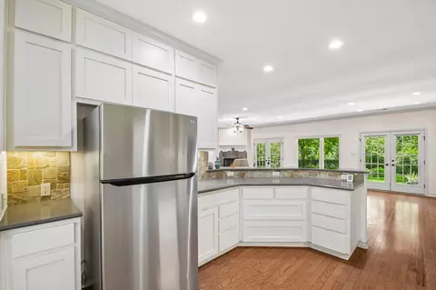 Kitchen - 307 W 4th St, Elgin, TX 78621 photo 3 of 3