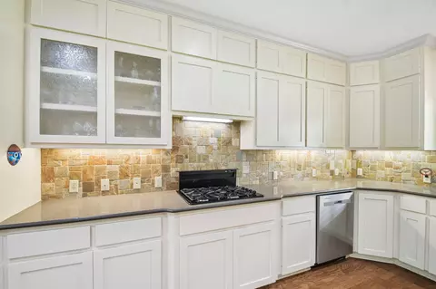 Kitchen - 307 W 4th St, Elgin, TX 78621 photo 2 of 3