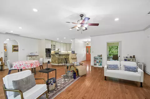 Other - 307 W 4th St, Elgin, TX 78621 photo 2 of 15