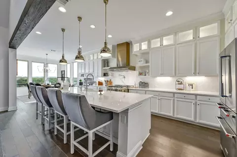 17316 Avion Dr, Dripping Springs, TX 78620