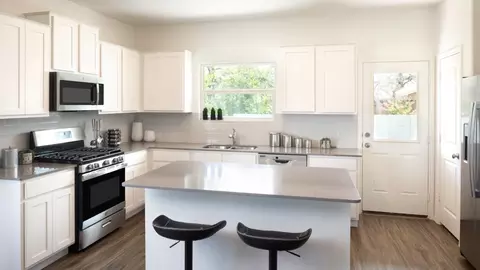273 Sormonne Loop, Kyle, TX 78640 photo 4