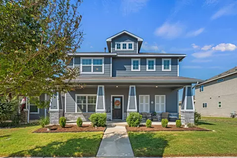 311 Charter Oak Dr, Hutto, TX 78634