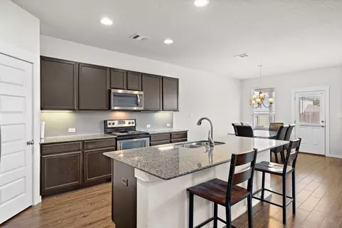 Kitchen - 233 Trellis Blvd, Leander, TX 78641 photo 2 of 5