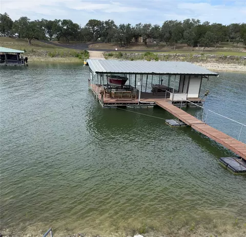1131 Edgewater Dr, Spicewood, TX 78669