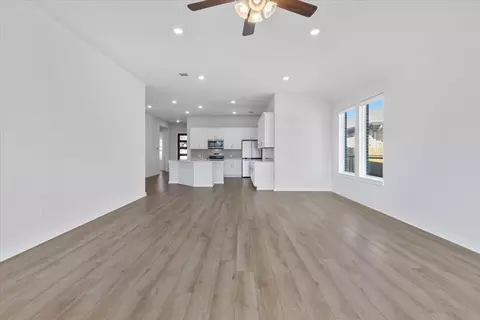 Living - 432 Deerpath St, Leander, TX 78641 photo 1 of 3