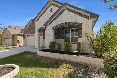 Exterior - 432 Deerpath St, Leander, TX 78641 photo 3 of 5