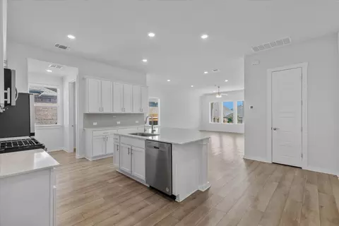 Entry Way - 432 Deerpath St, Leander, TX 78641 photo 2 of 2