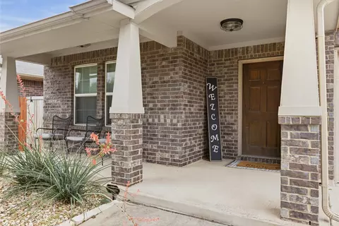 Exterior - 486 Pond View Pass, Buda, TX 78610 photo 4 of 7