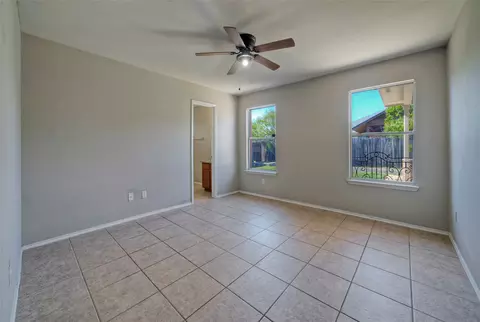 Bedroom - 913 Dexter Dr, Leander, TX 78641 photo 1 of 3