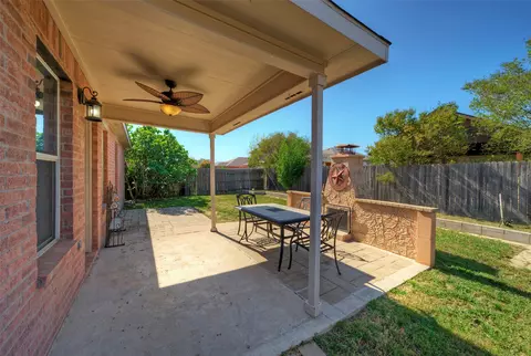 Exterior - 913 Dexter Dr, Leander, TX 78641 photo 4 of 6