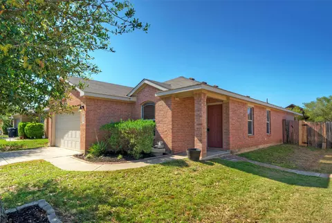 Exterior - 913 Dexter Dr, Leander, TX 78641 photo 3 of 6
