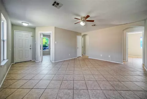 Living - 913 Dexter Dr, Leander, TX 78641 photo 1 of 3