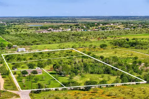 401 Graef Rd, Kyle, TX 78640 photo 6