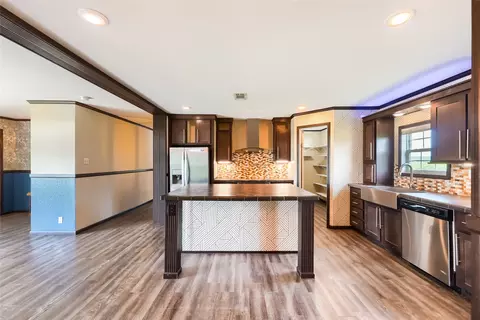 401 Graef Rd, Kyle, TX 78640 photo 4