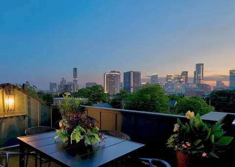 1007 E 15th St #2, Austin, TX 78702