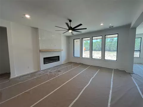 19117 Hopper Ln, Austin, TX 78738