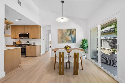 8406 Cockney Dr, Austin, TX 78748