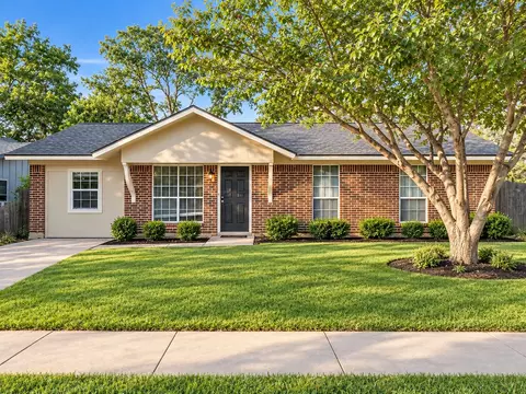 1204 Turtle Creek Blvd, Austin, TX 78745