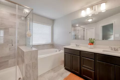 Bath - 3500 Beutel Rd, Lorena, TX 76655 photo 1 of 2