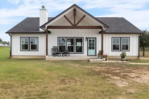3389 Sparta Field Rd, Waelder, TX 78959