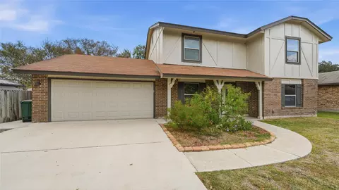 13811 Sunny Gln, San Antonio, TX 78217