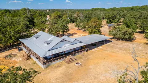 274 Old Potato Rd, Paige, TX 78659