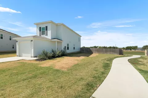 Exterior - 424 Marty Allen Loop, Jarrell, TX 76537 photo 8 of 8