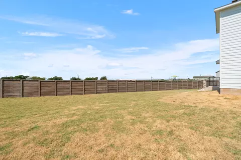 Exterior - 424 Marty Allen Loop, Jarrell, TX 76537 photo 5 of 8