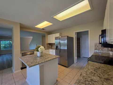 Kitchen - 306 Greener Dr, Leander, TX 78641 photo 2 of 4