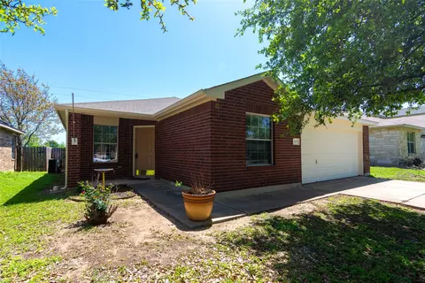 245 Shale Dr, Jarrell, TX 76537