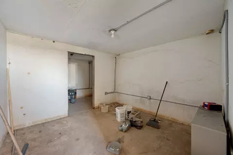 Undisclosed, Jarrell, TX 76537 photo 11