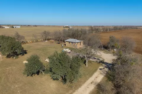 Undisclosed, Jarrell, TX 76537 photo 5
