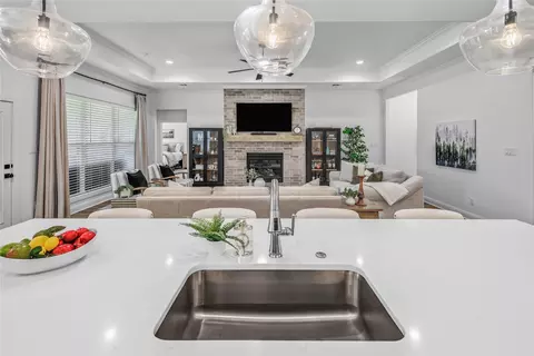 Kitchen - 5004 Booth Falls Trl, Bryan, TX 77802 photo 4 of 5