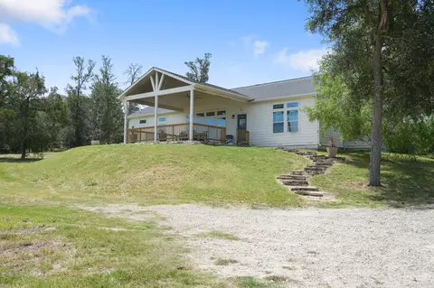 15701 Forest Glen Cv, Del Valle, TX 78617