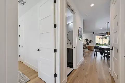 Entry Way - 2510 E 4th St #2, Austin, TX 78702 photo 1 of 2