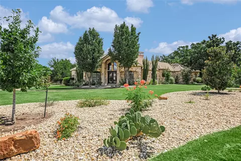 100 Dovetail Ln, Georgetown, TX 78628