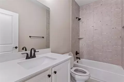 Bath - 2000 Mazarro Dr, Leander, TX 78641 photo 5 of 5