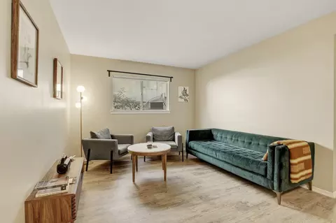 803 W 28th St #103, Austin, TX 78705