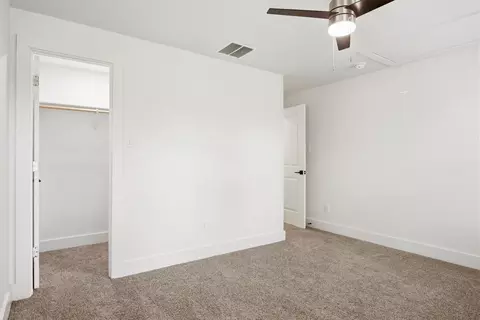 404 E Wolf St, Granger, TX 76530 photo 27