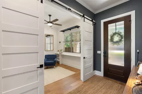Entry Way - 1410 Hart St, Georgetown, TX 78626 photo 1 of 4
