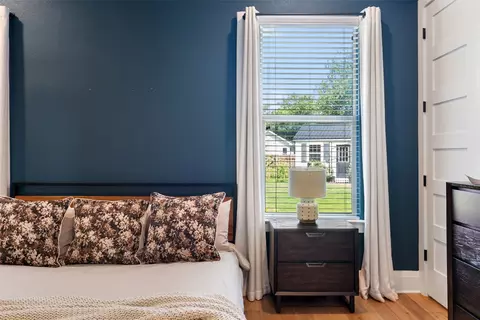 Bedroom - 1410 Hart St, Georgetown, TX 78626 photo 5 of 5